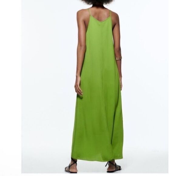 Zara Green MIDI Sleeveless Dress(Size Medium) - Picture 2 of 9